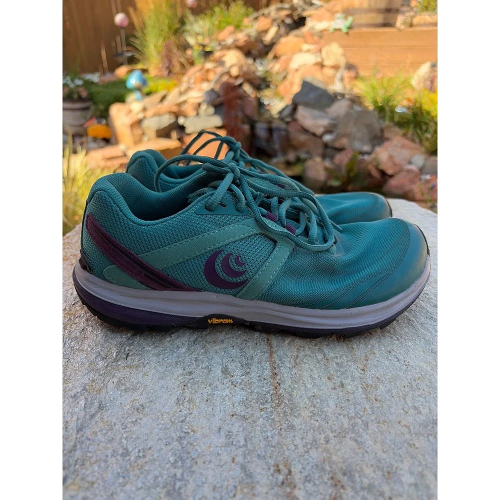 Topo Athletic Terraventure 3 Womens 8 Teal Purple Trail Running Shoes Vibram
